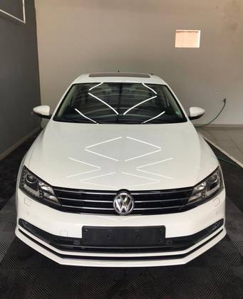 VOLKSWAGEN JETTA 2.0 TSI HIGHLINE 211CV GASOLINA 4P TIPTRONIC